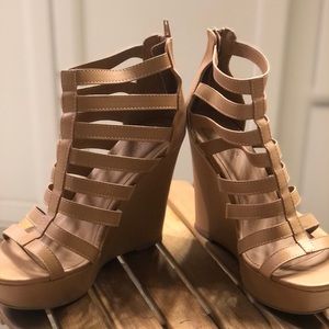 Tan Wedges
